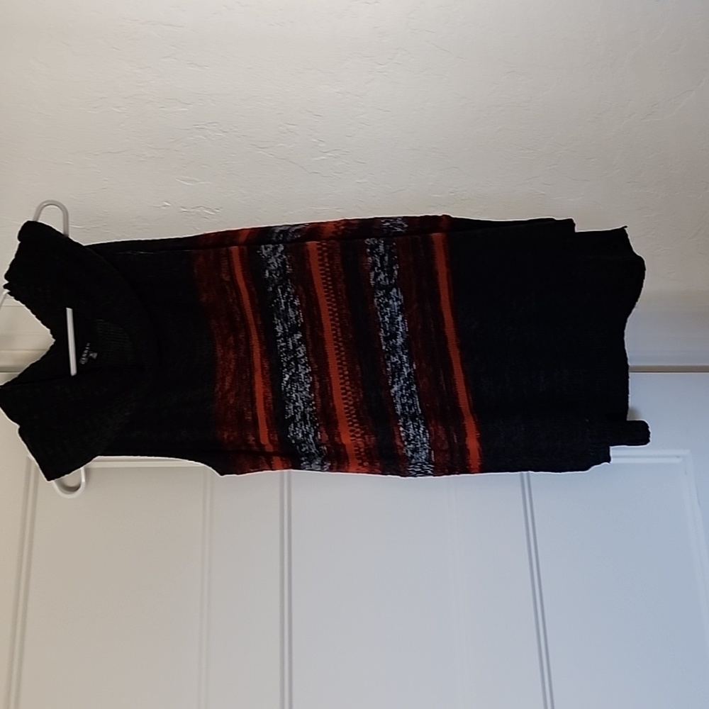 Sweater - Picture 3 of 3